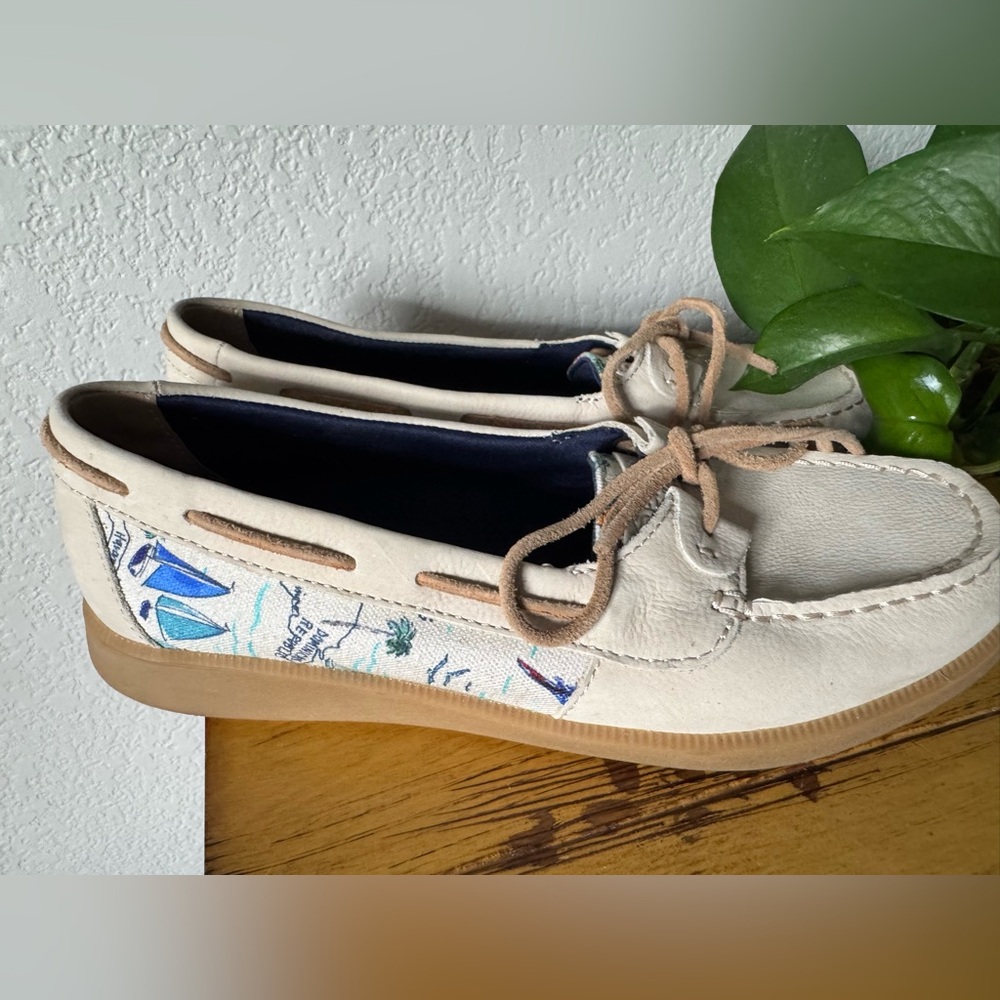 New Sperry 7.5M Map Boat Shoes Top Sider Leather